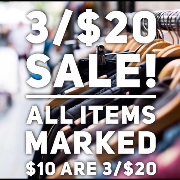 🗝 2 🔓in SAVINGS‼️ - Picture 1 of 1